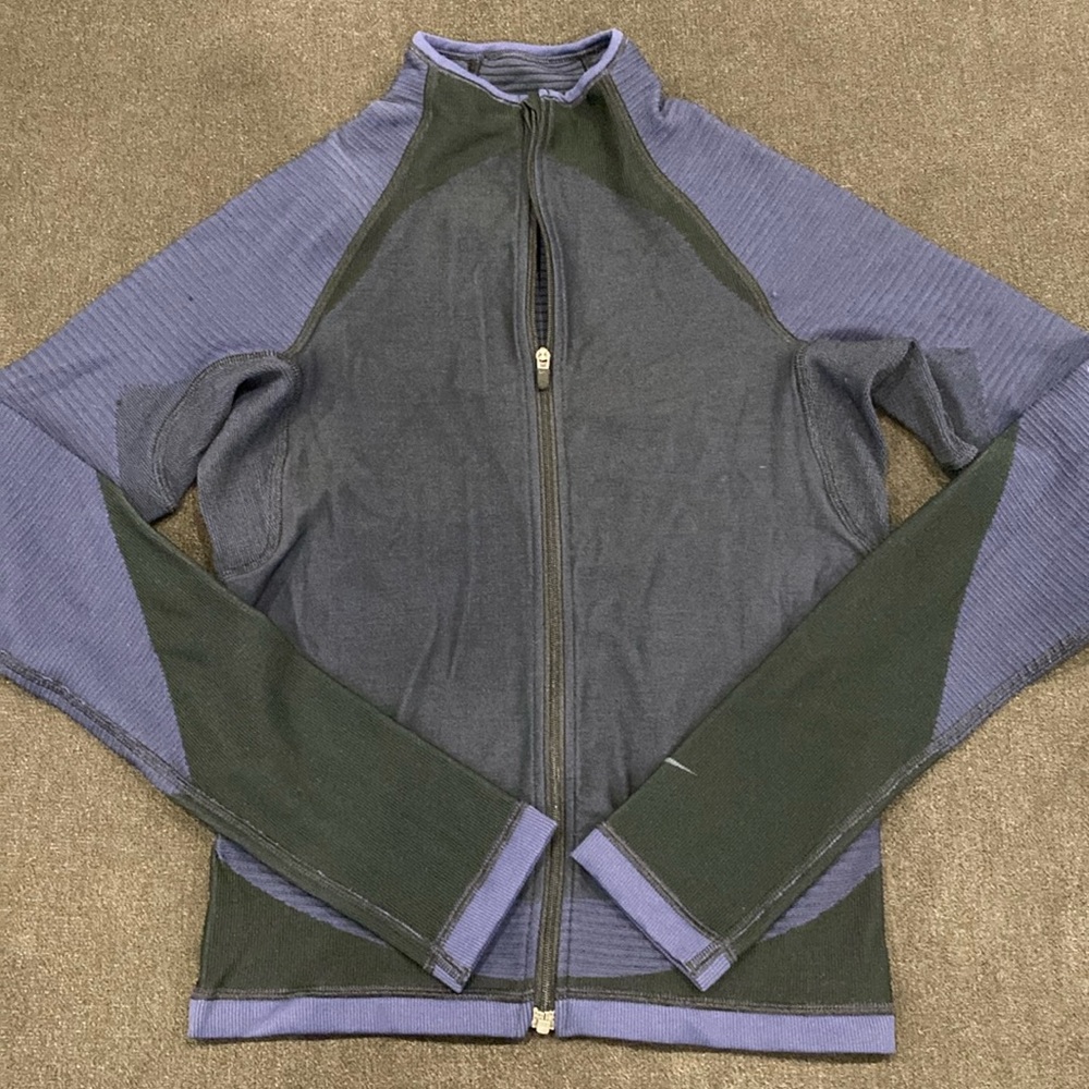 Nike Dri Fit Sculpt Zip up Tight training jacket women’s small